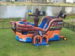 Deluxe Pirate Ship (Dry Only)